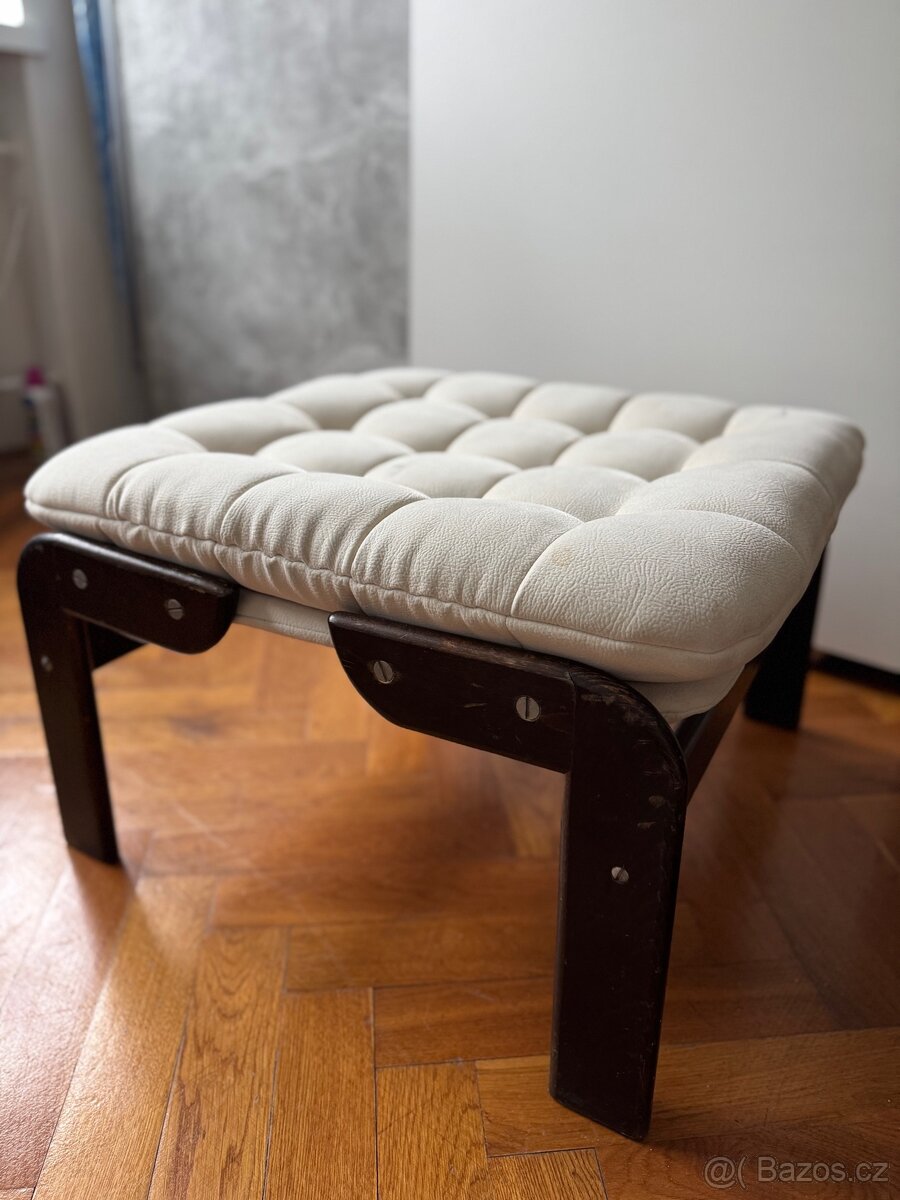 Taburet - dřevěný, čtvercový, 55x55x35 - 2