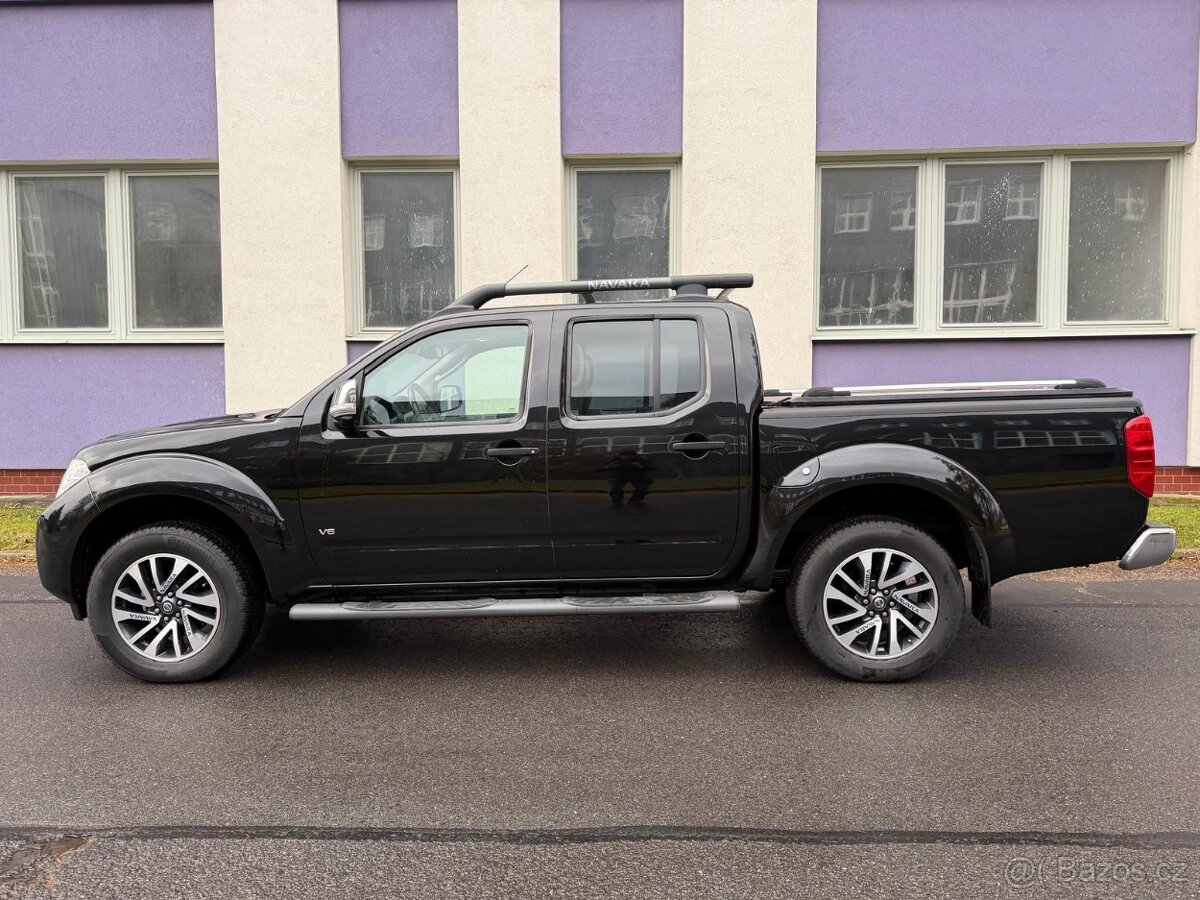 Nissan Navara 3,0 DCi V6 4WD/automat/35 tkm - 2