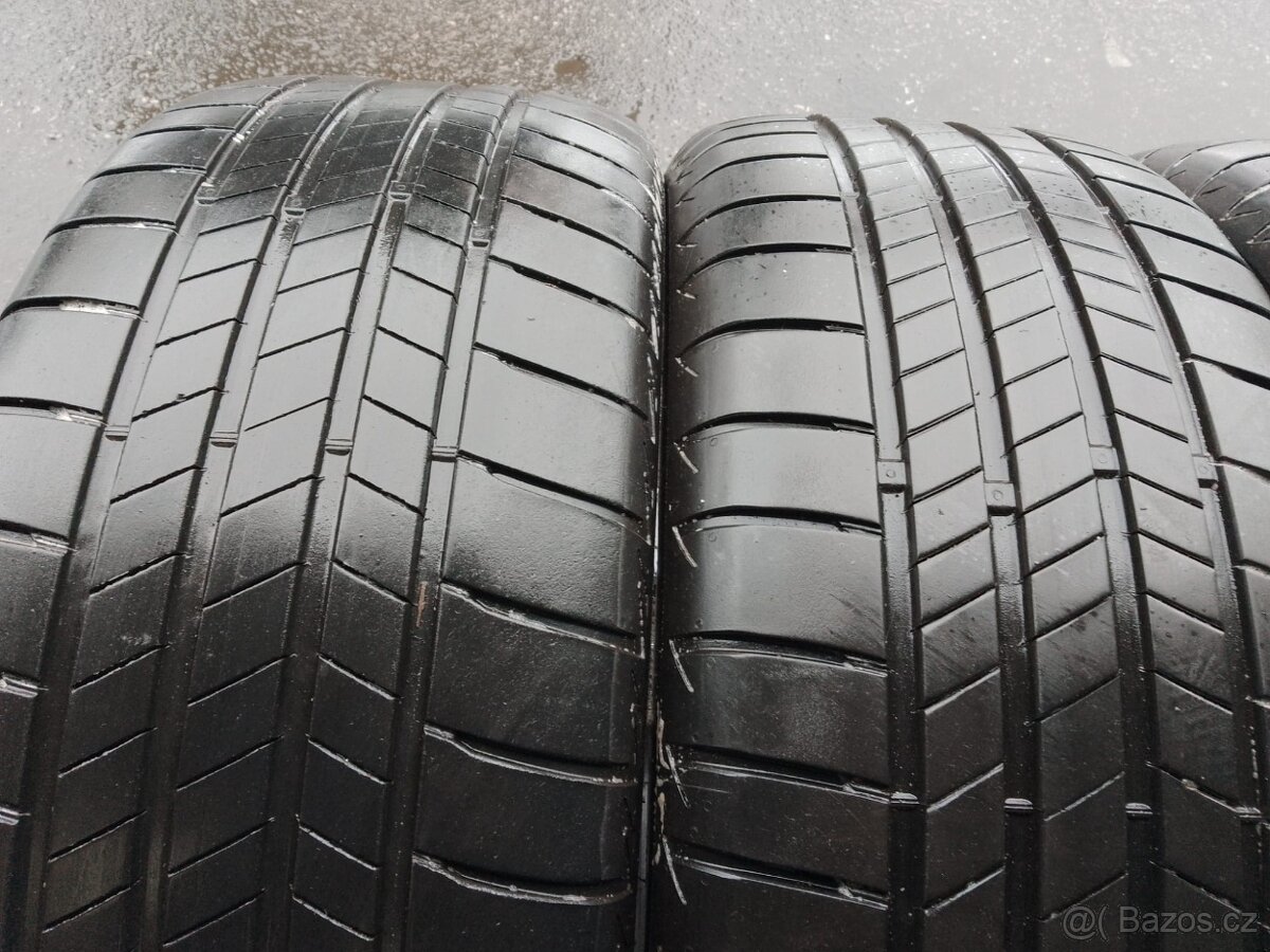 235/55/18 100v Bridgestone - letní pneu 4ks - 2