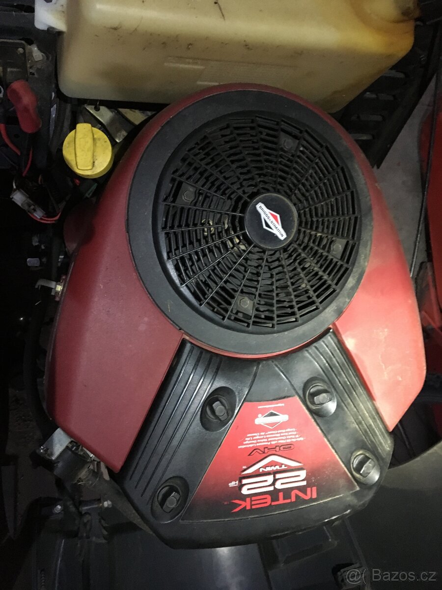 Zahradni trakturek - 2