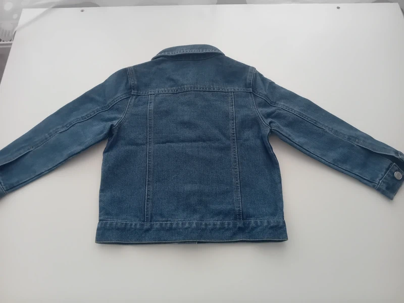 2058 - džínová bunda vel.120 - 2