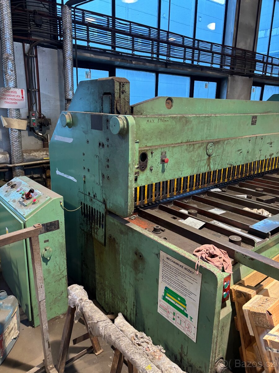 Prodám tabulové nůžky NTE 3150/10A - 2