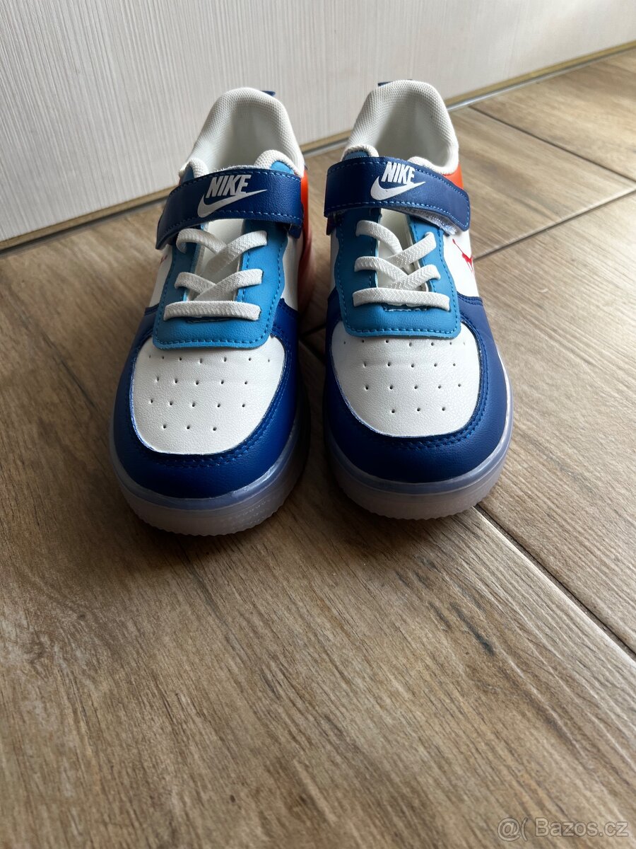 Nike boty dětské vel. 36 Nové - 2