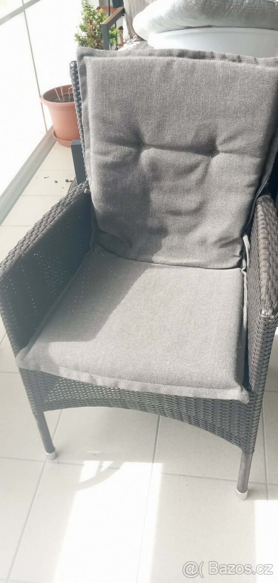 Zahradní křeslo - 2