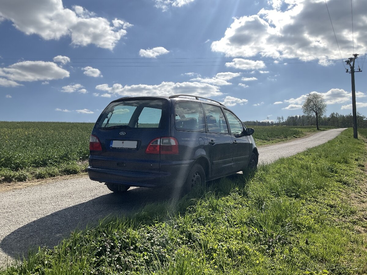 Ford Galaxy - 2