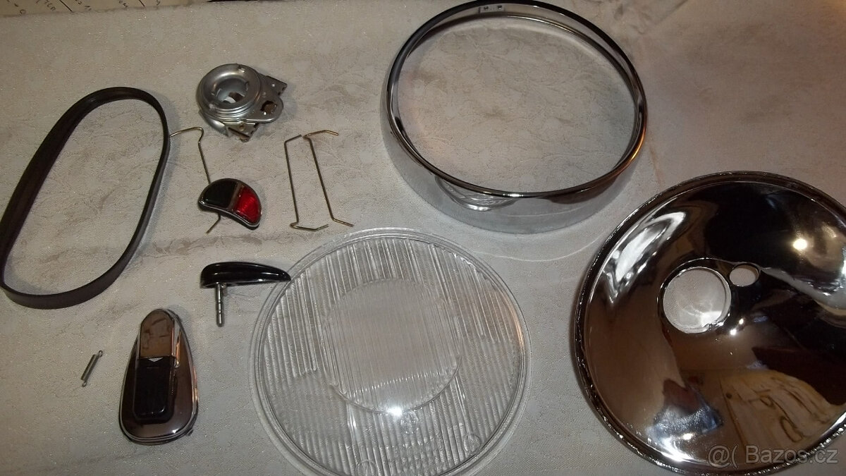 JAWA CALIFORNIA PŘEDNI SVĚTLO - 2