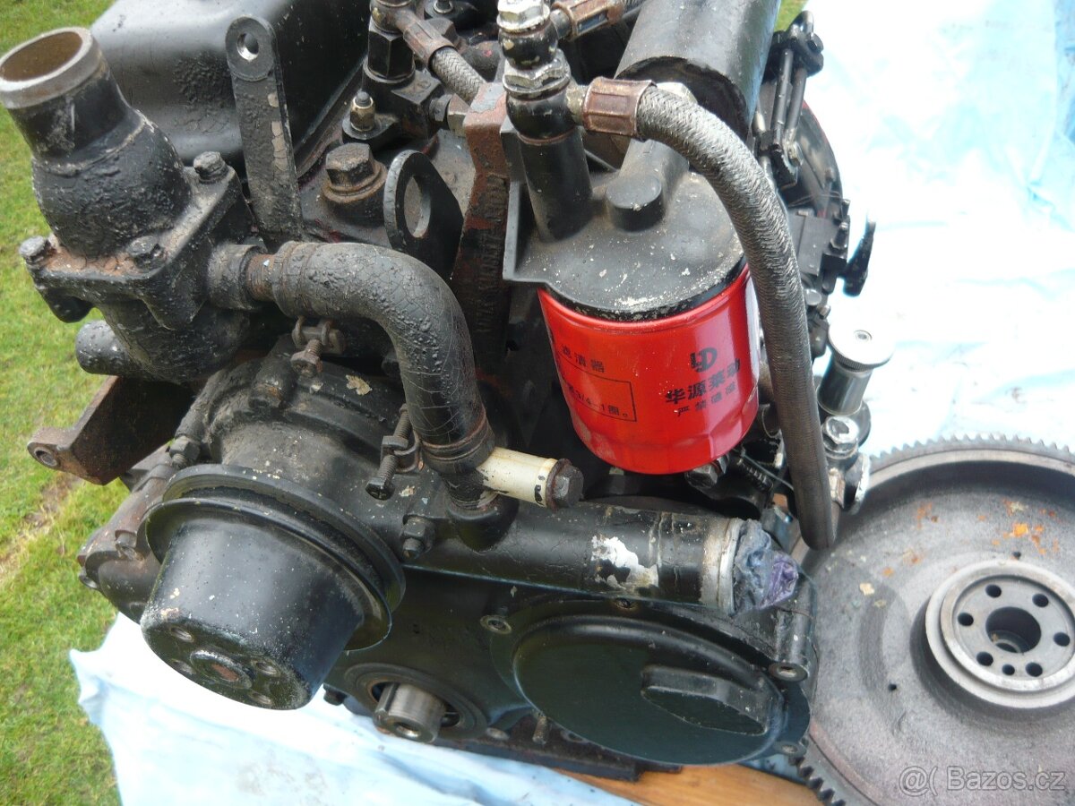 traktor MC CORMICK - 2