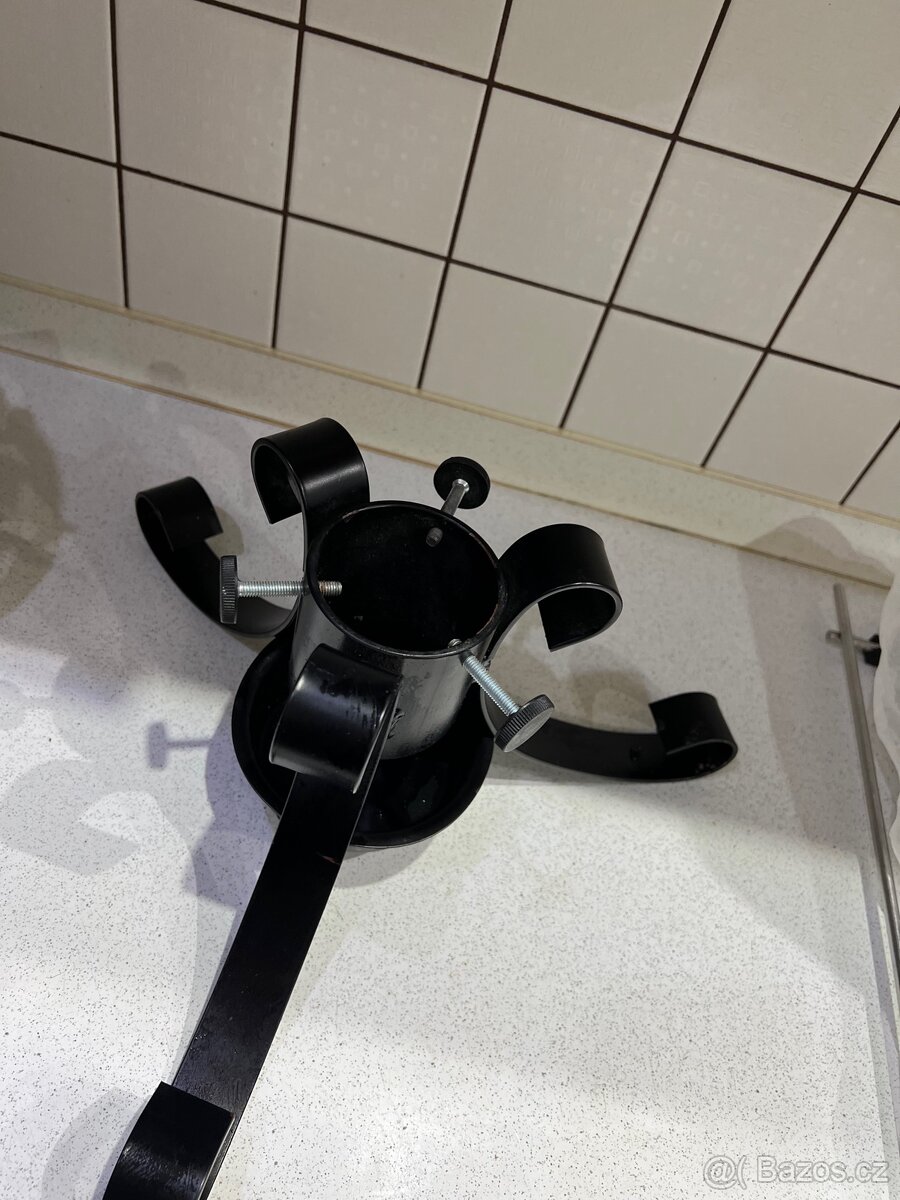 Stojan na vánoční stromek - 2