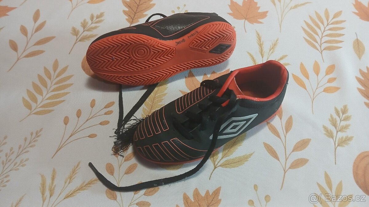 Sálové boty Umbro - 2