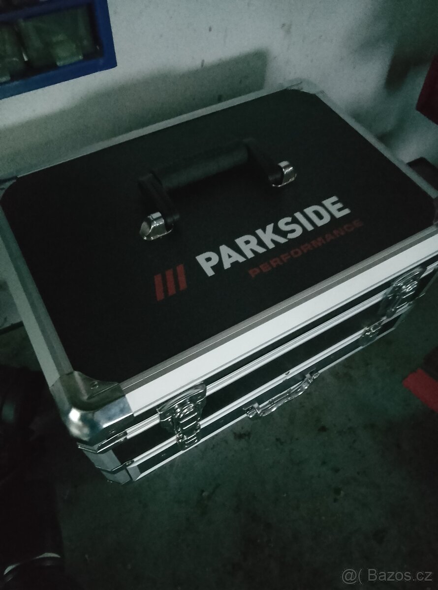 Kufr na nářadí - 2