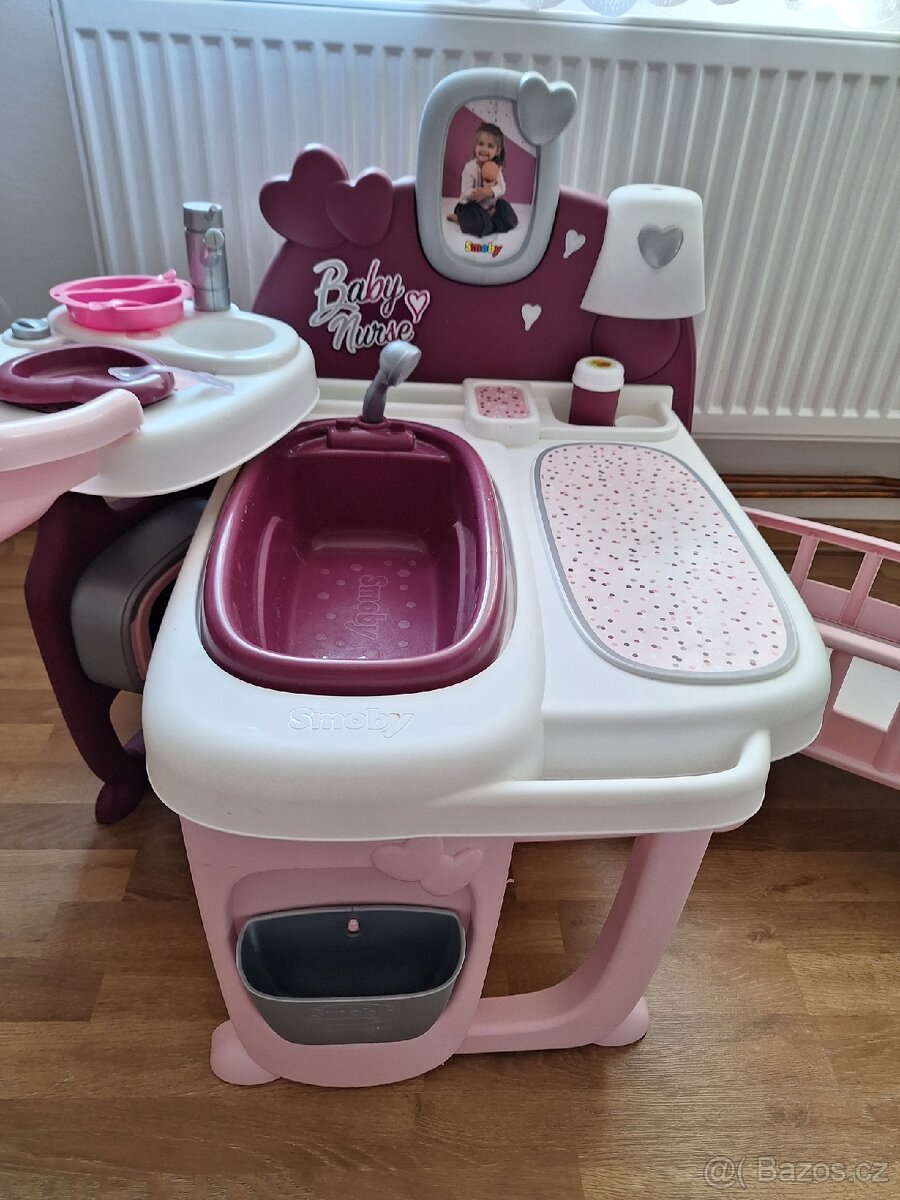 Dětské hrací centrum pro panenky - 2