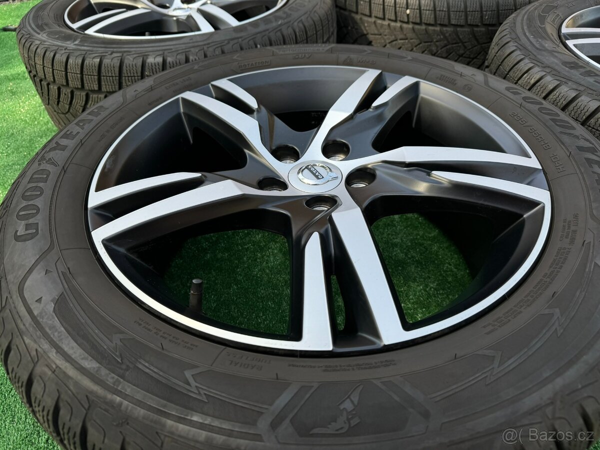 Originál alu kola Volvo XC40 zimní zánovní R18 - 2