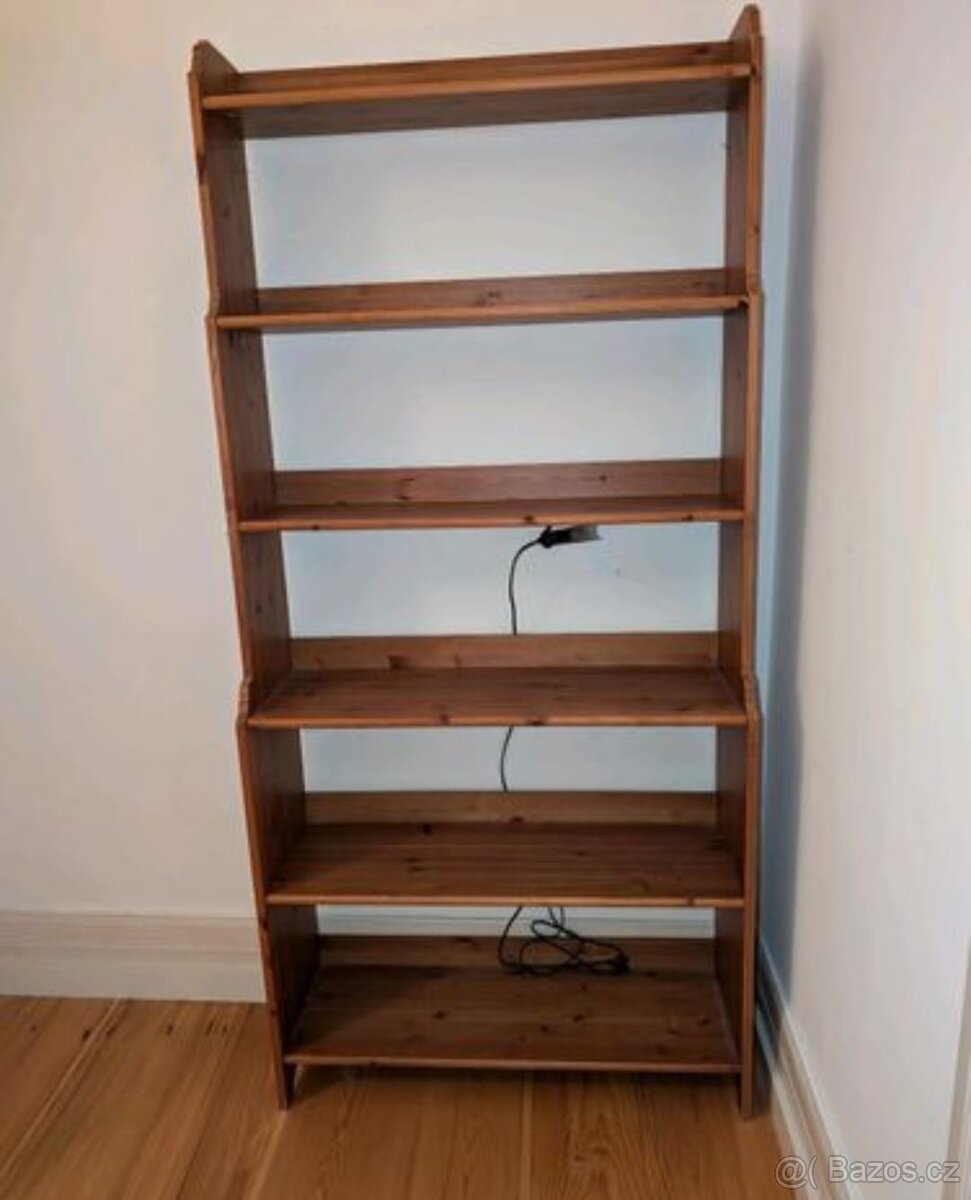 KNIHOVNA IKEA LEKSVIK - 2