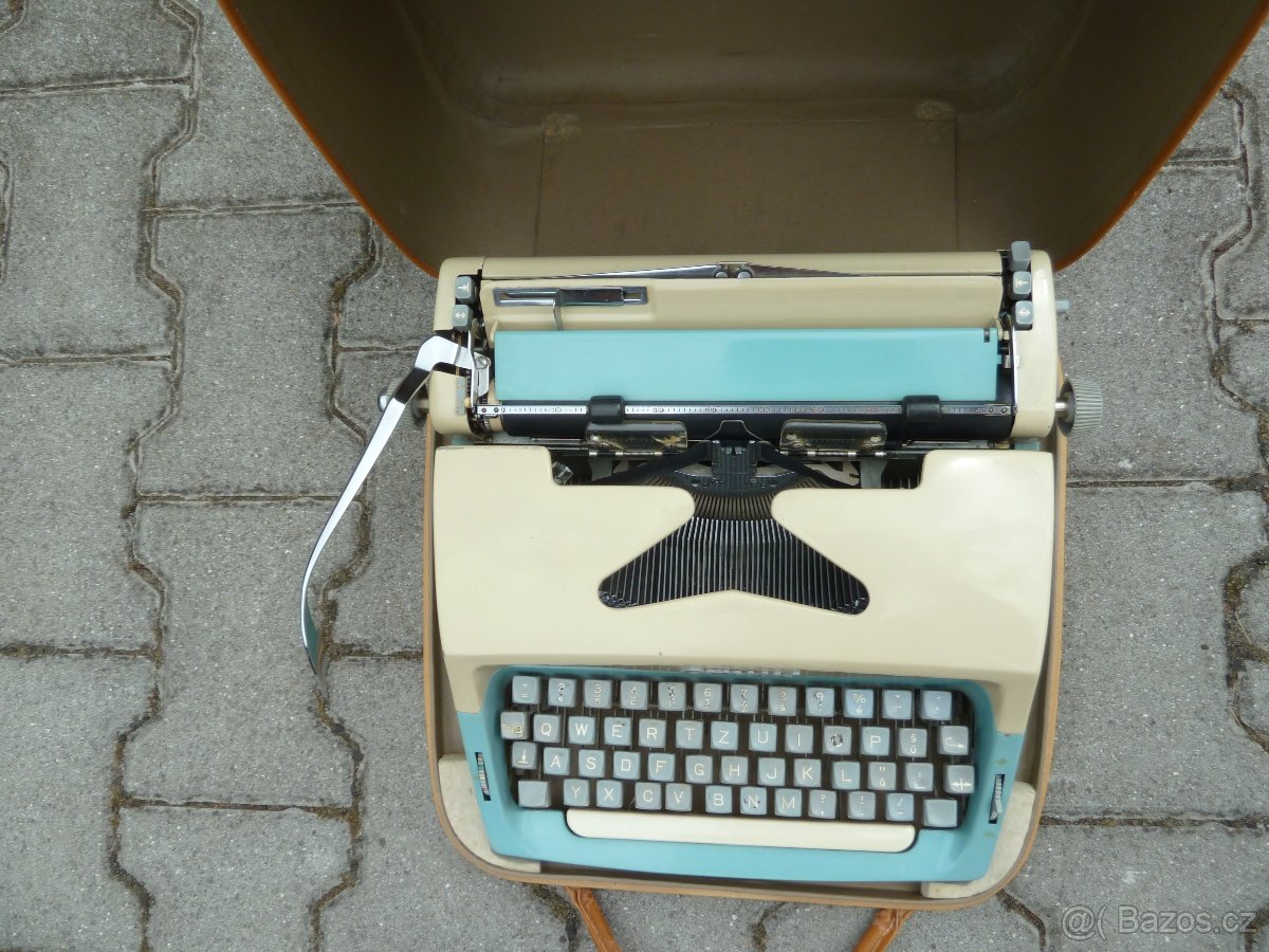 PSACÍ STROJ S KUFŘÍKEM-retro - 2