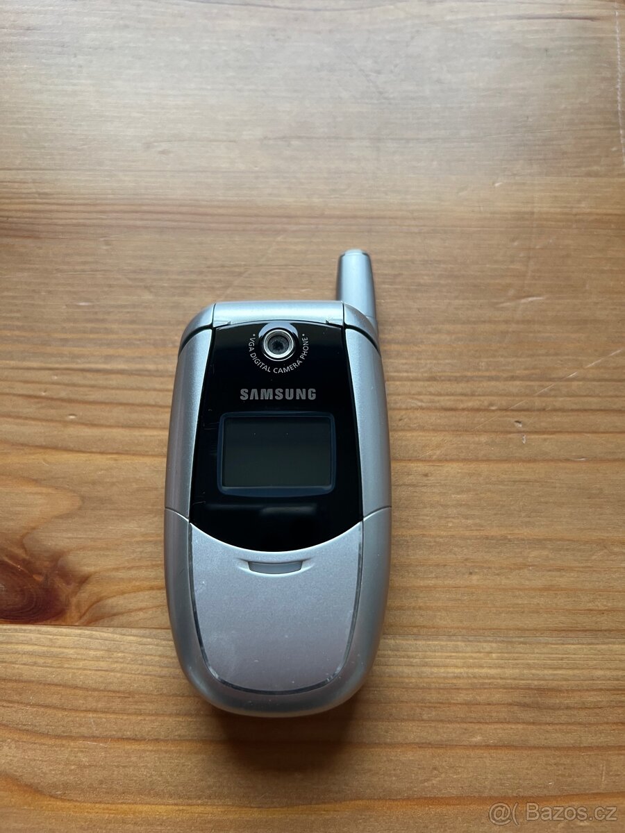 Samsung SGH-E300 - 2