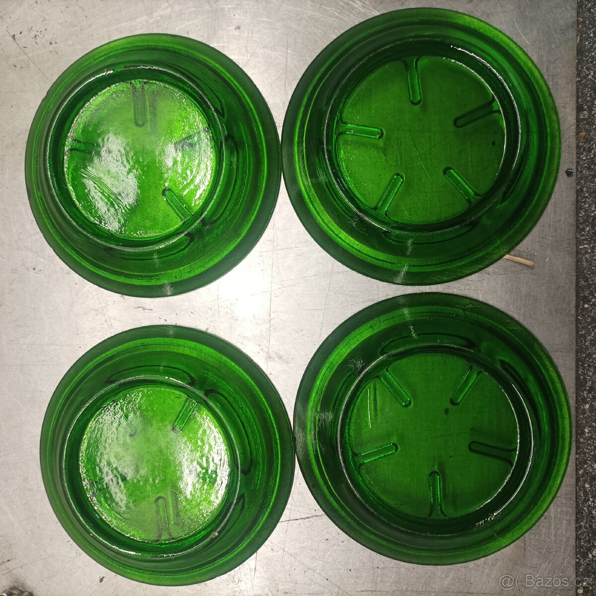 PRODÁM PIVNÍ TÁCKY RETRO - 2