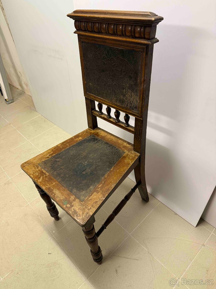 |Starožitná židle - 2