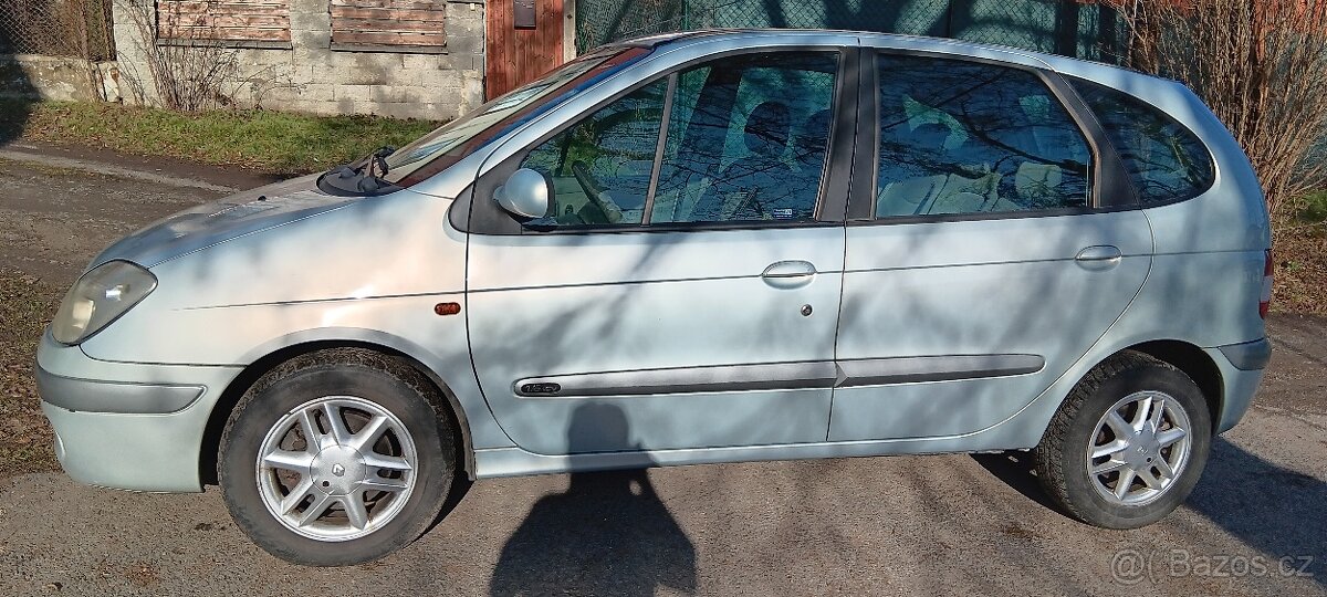 Prodám Renault Megan Scenic - 2