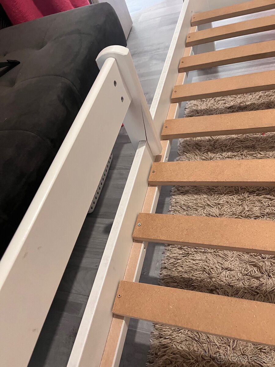 Dětská postel s roštem a úložným prostorem - 2