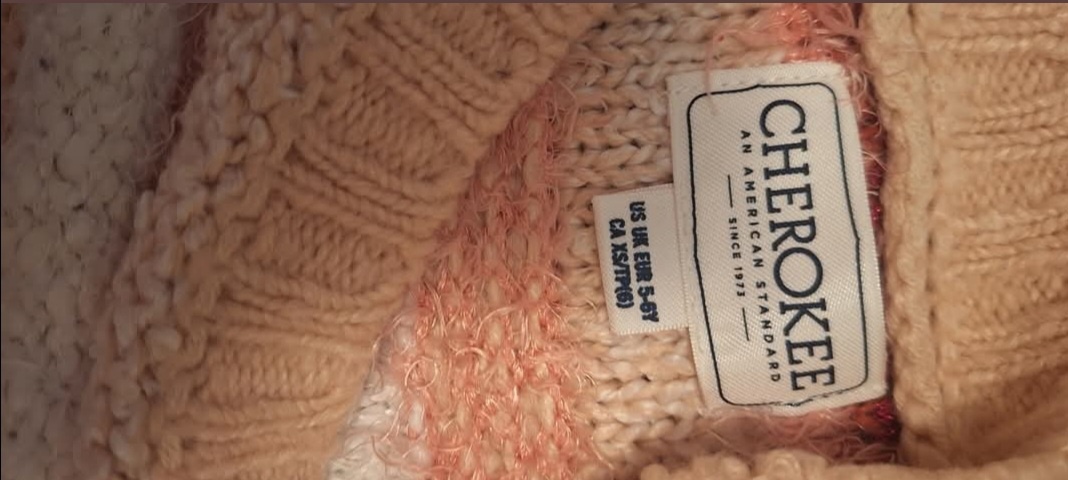 Dívčí svetříky - 2