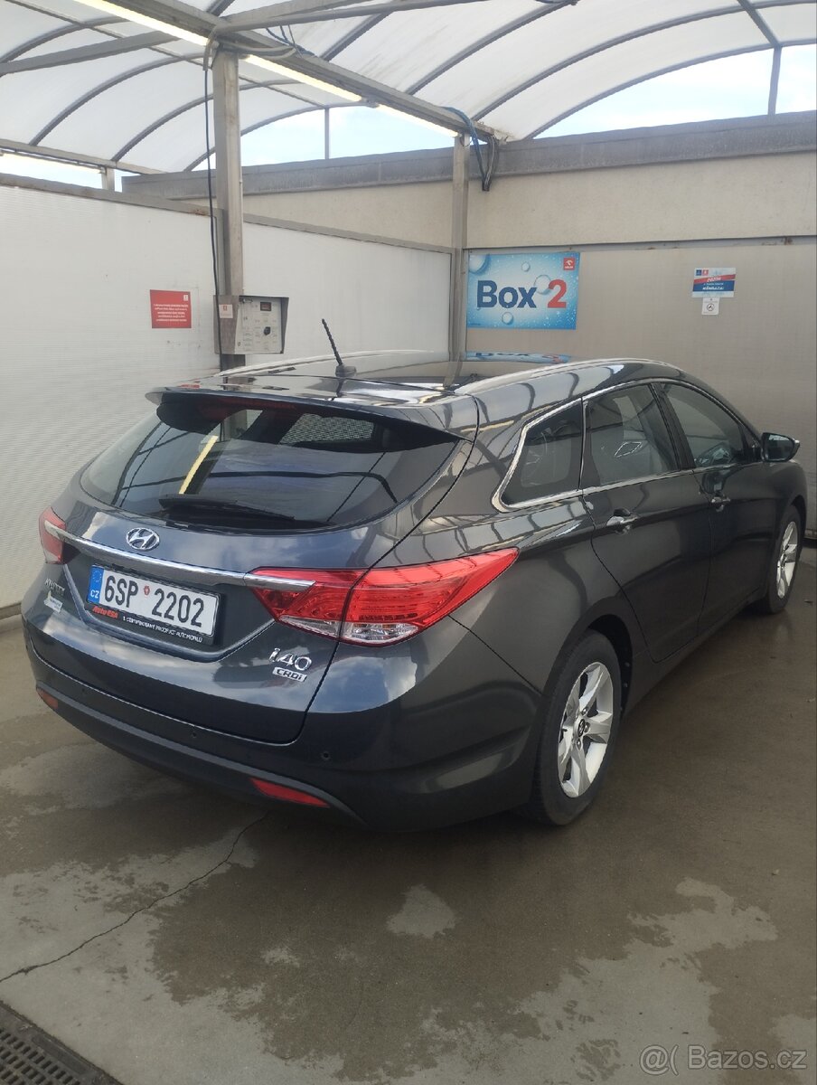 Hyundai i40 1.7 nafta combi - 2