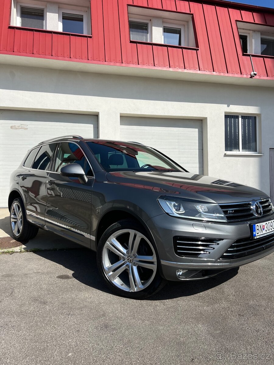 Volkswagen Touareg II 3.0 V6 TDI R-Line 4MOTION 193kW - 2