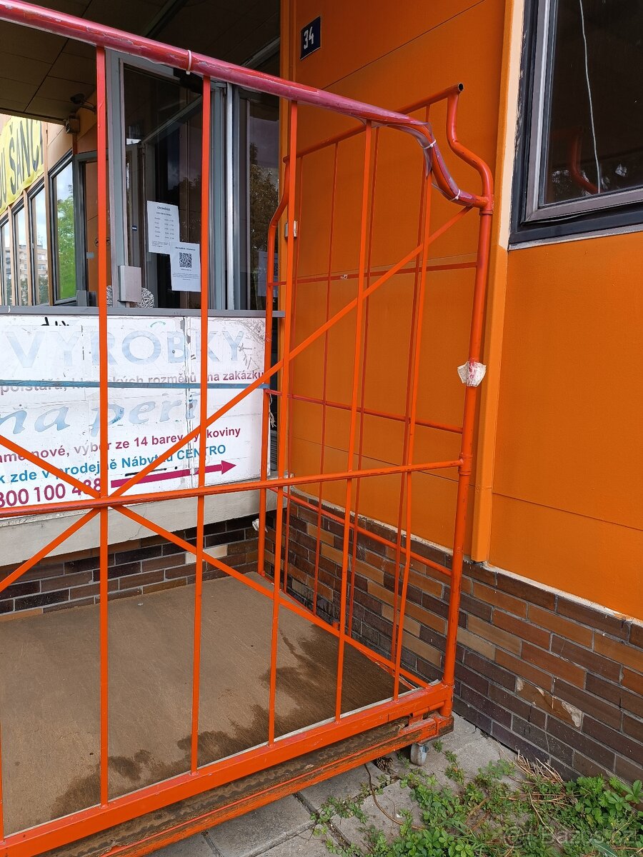 Pojízdný kontejner Corlette - 2