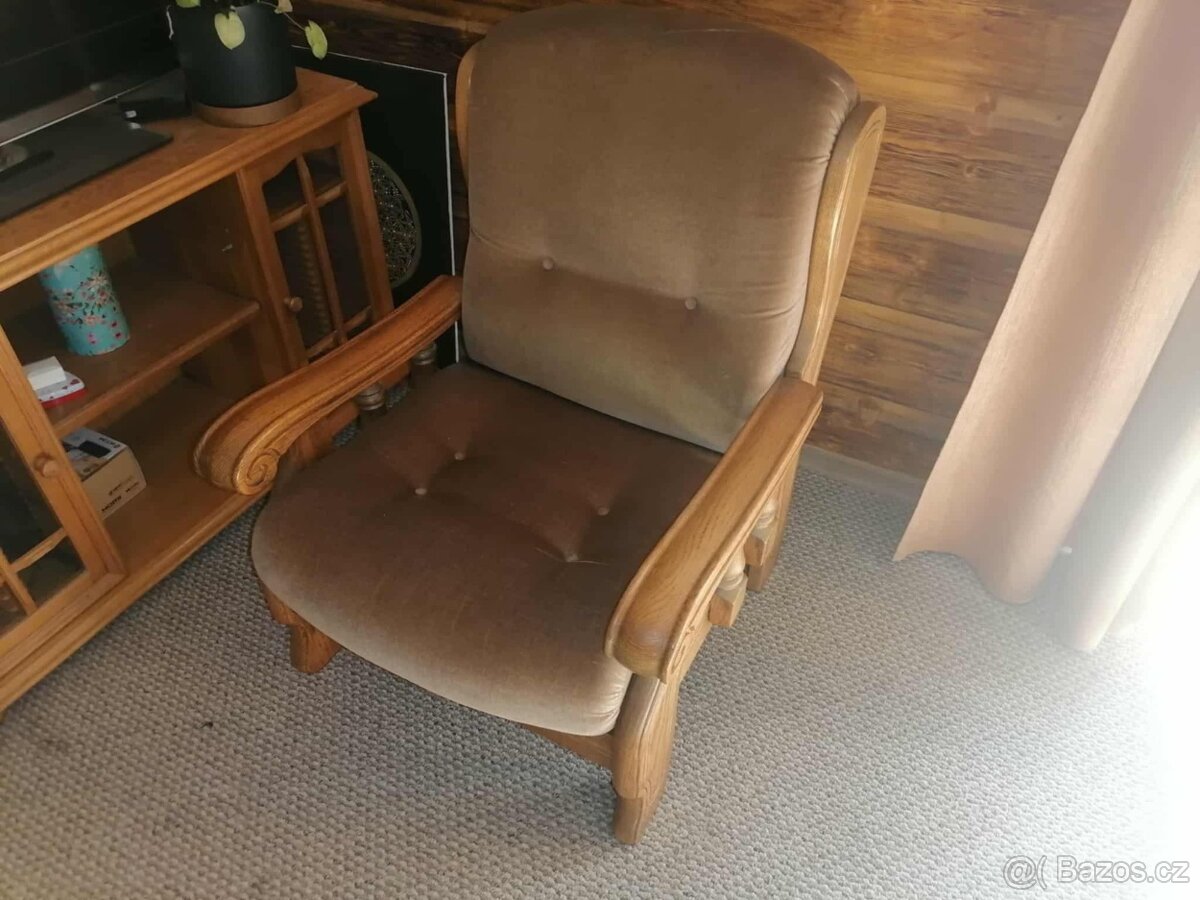 Gauč a 2 křesla - 2