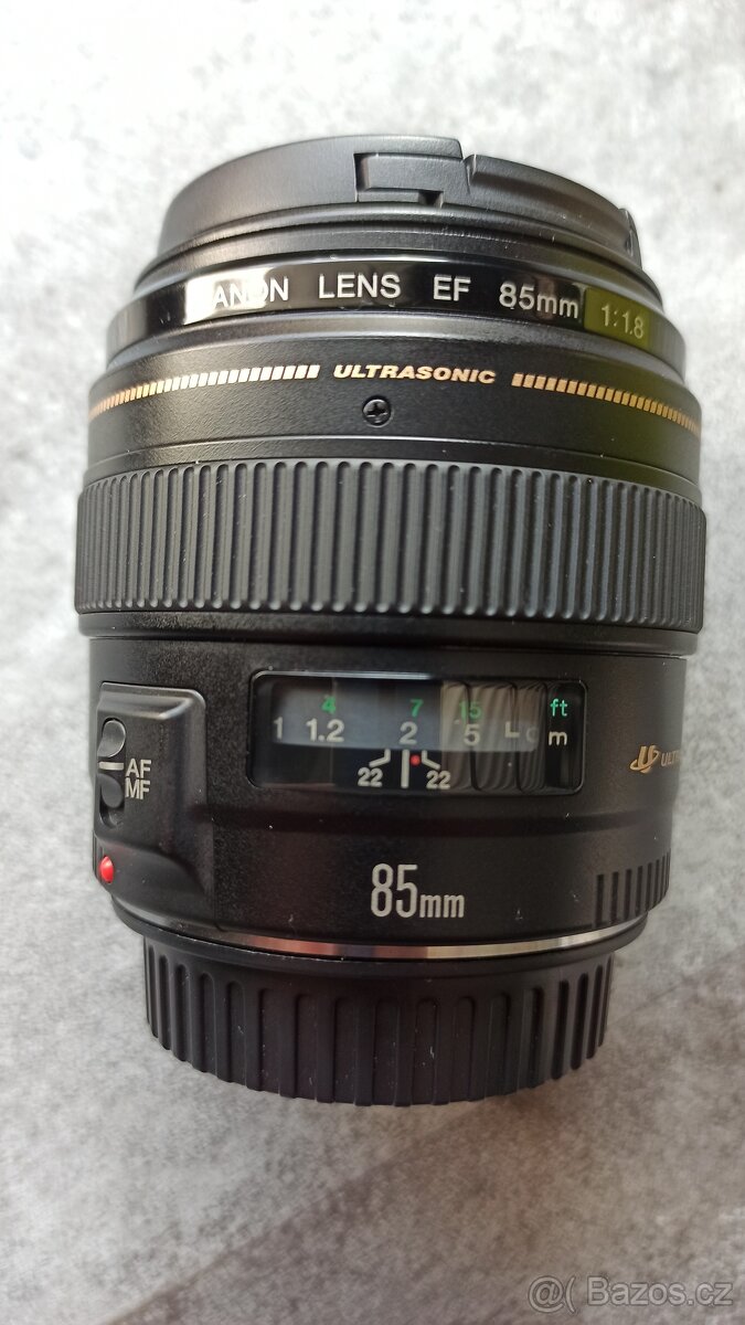 Canon EF 85 mm f/1,8 USM - 2