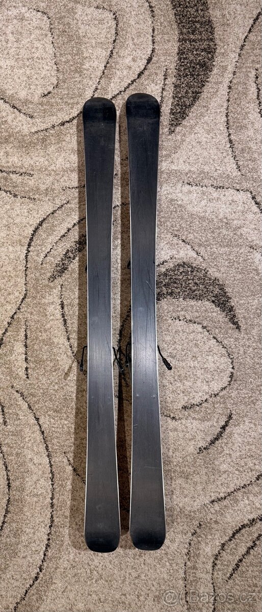 Sjezdové lyže Rossignol - 2