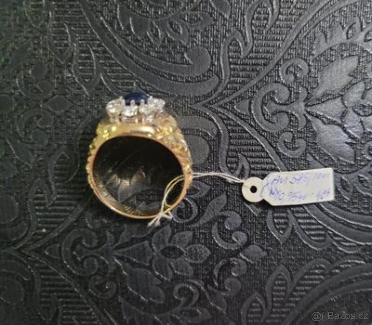 Zlatý prsten s Brilianty a Safírem - 2