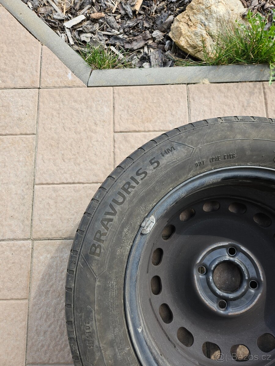 Letní kola 195/65 R15 + disky Audi 4×108, ET37 - 2