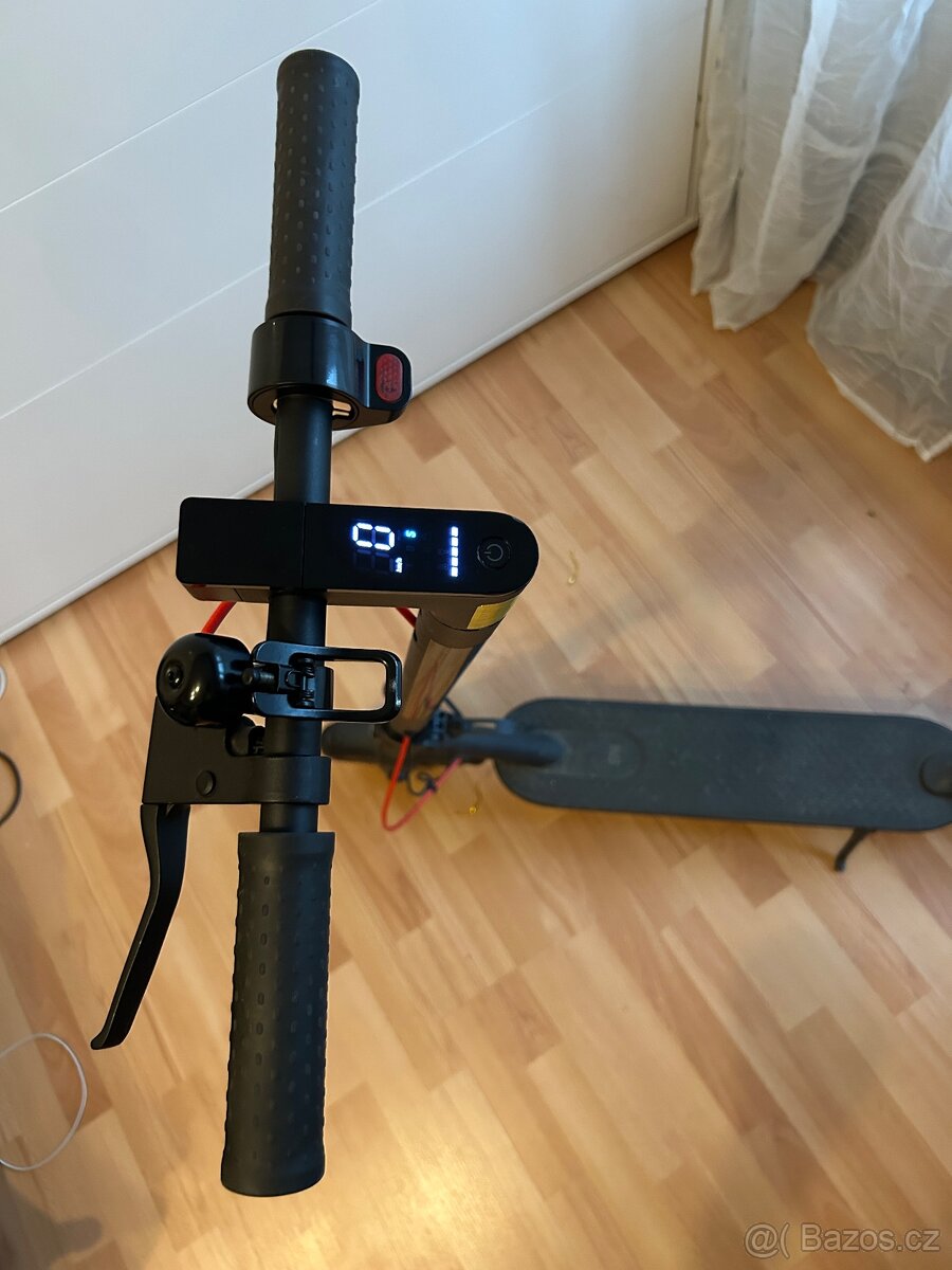 Elektrokoloběžka Xiaomi pro 2 - 2