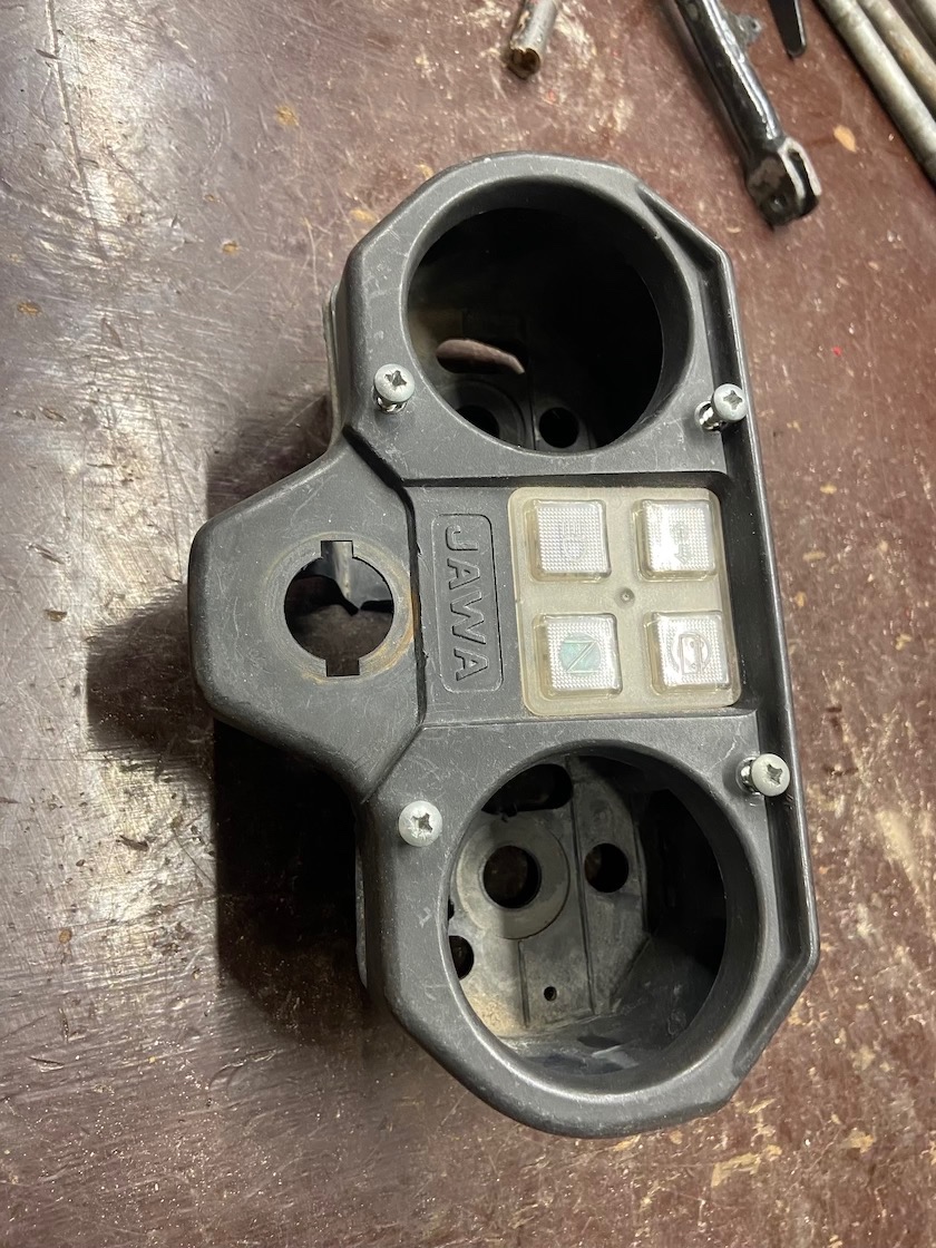 Predám prístrojovka JAWA 350/632 - 2