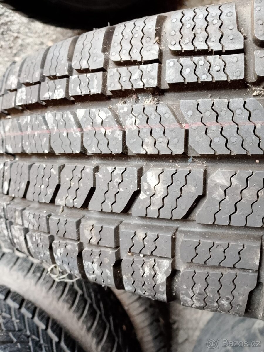 5,5x16 Iveco ocelový disk+ zimní 195/75/16c - 2