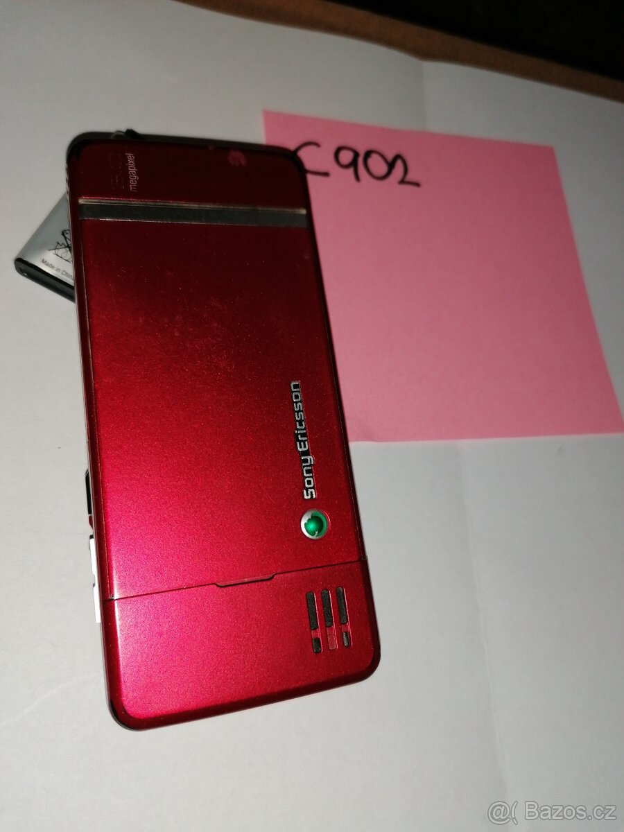 Sony Ericsson C902 - 2
