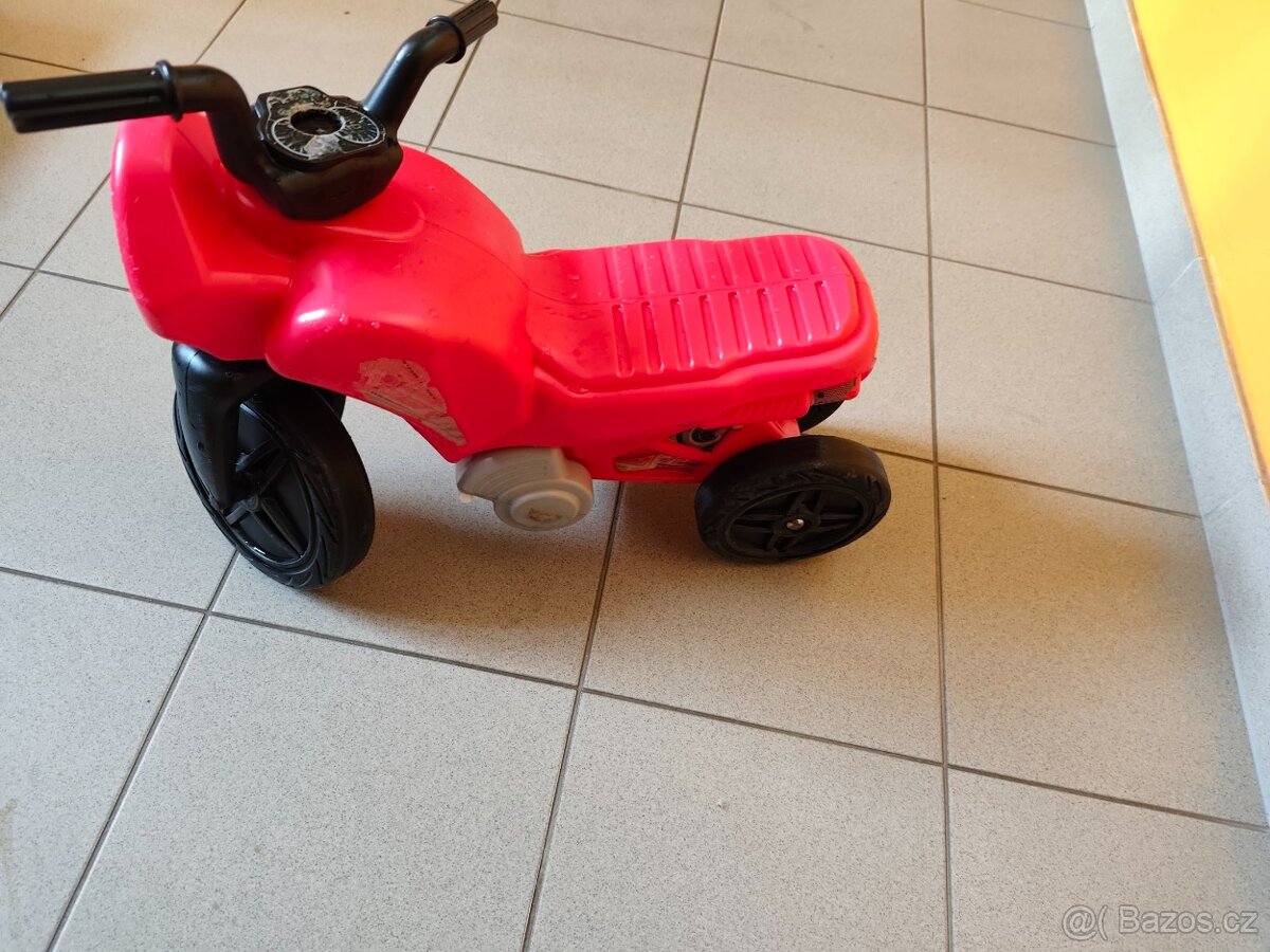 Dětské odrážedlo - 2