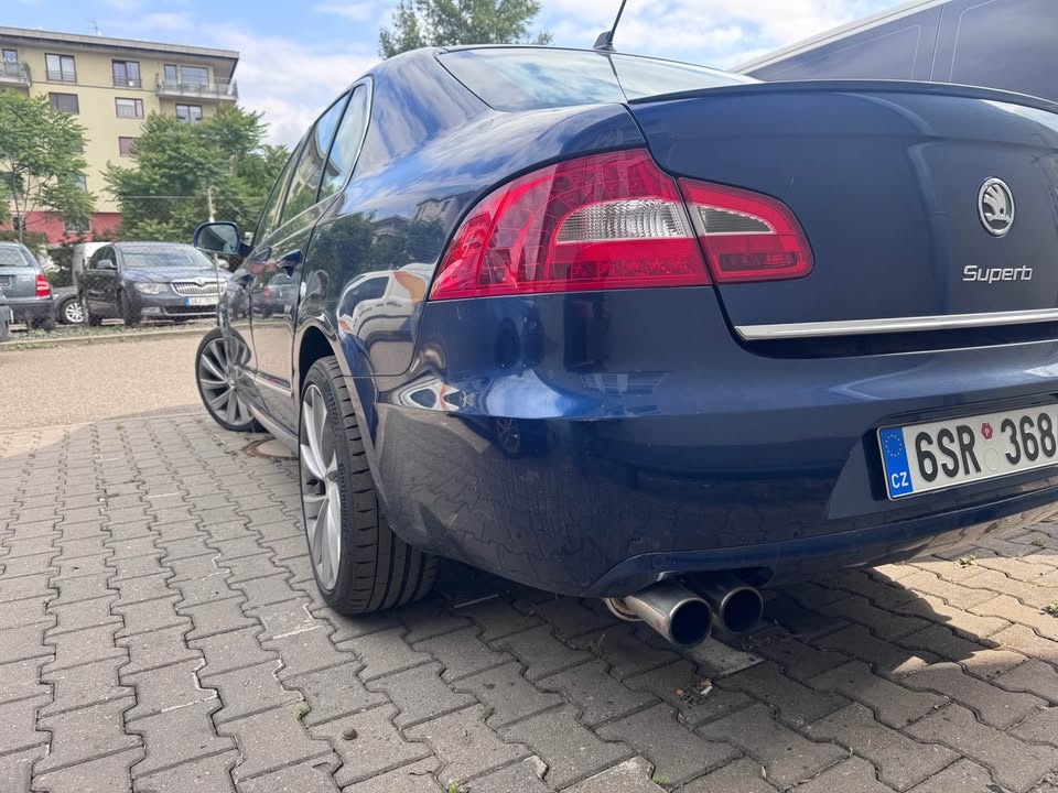 Škoda Superb 3,6 - 2