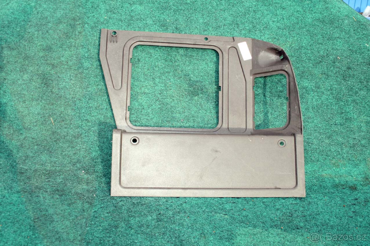 nové plast.víko bok kufr Škoda Forman hnědé pravé - 2