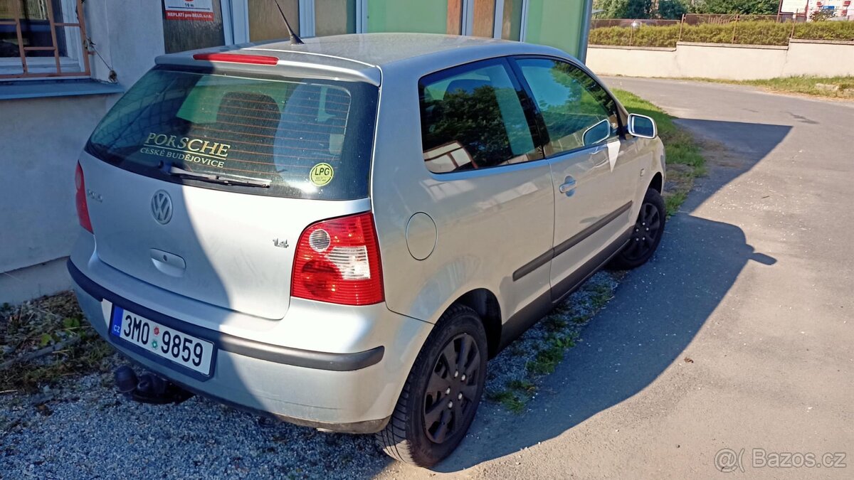 Volkswagen Polo - 2