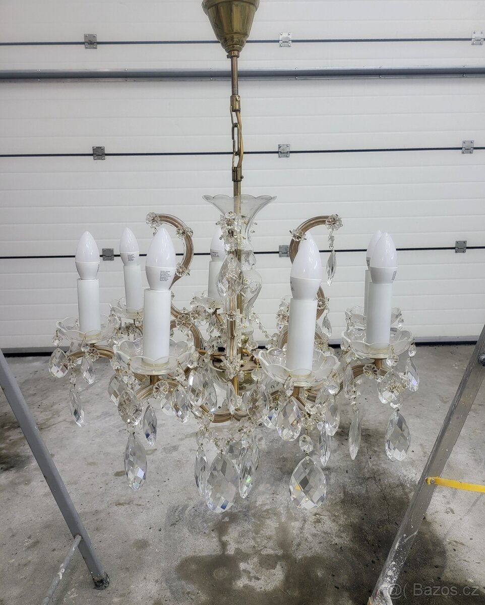 Křišťálový lustr - 2