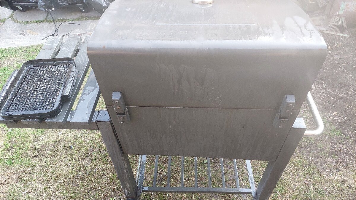 Prodám zahradné grill TEMPRO - 2