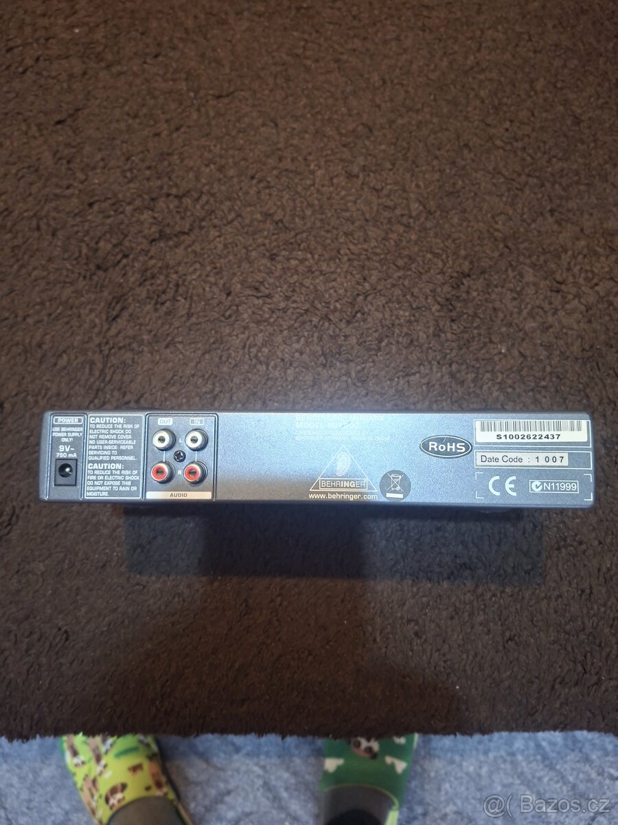 Karaoke mini mix Behringer. - 2