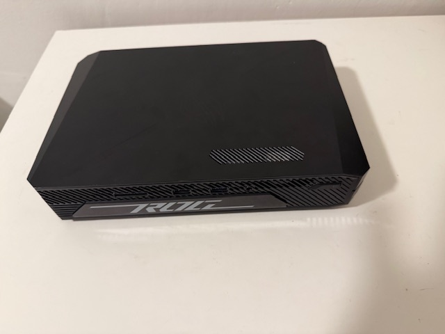 Asus ROG NUC (RTX4060) V-záruke - 2