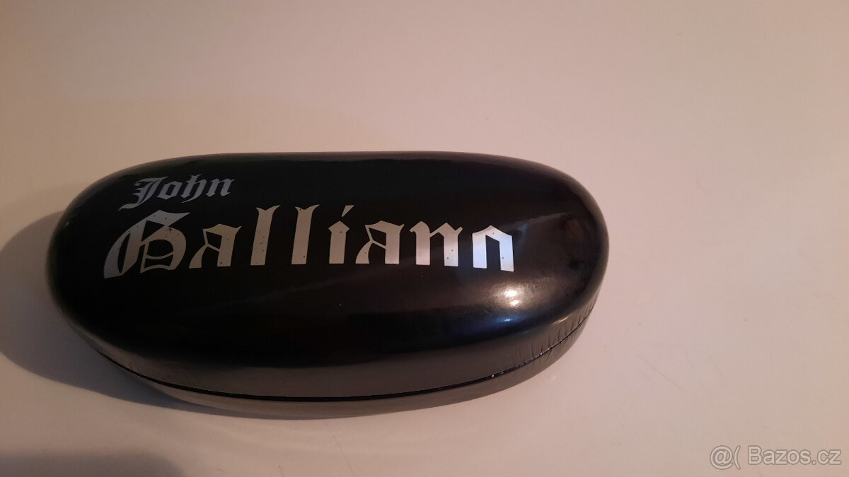 Sluneční brýle - 2