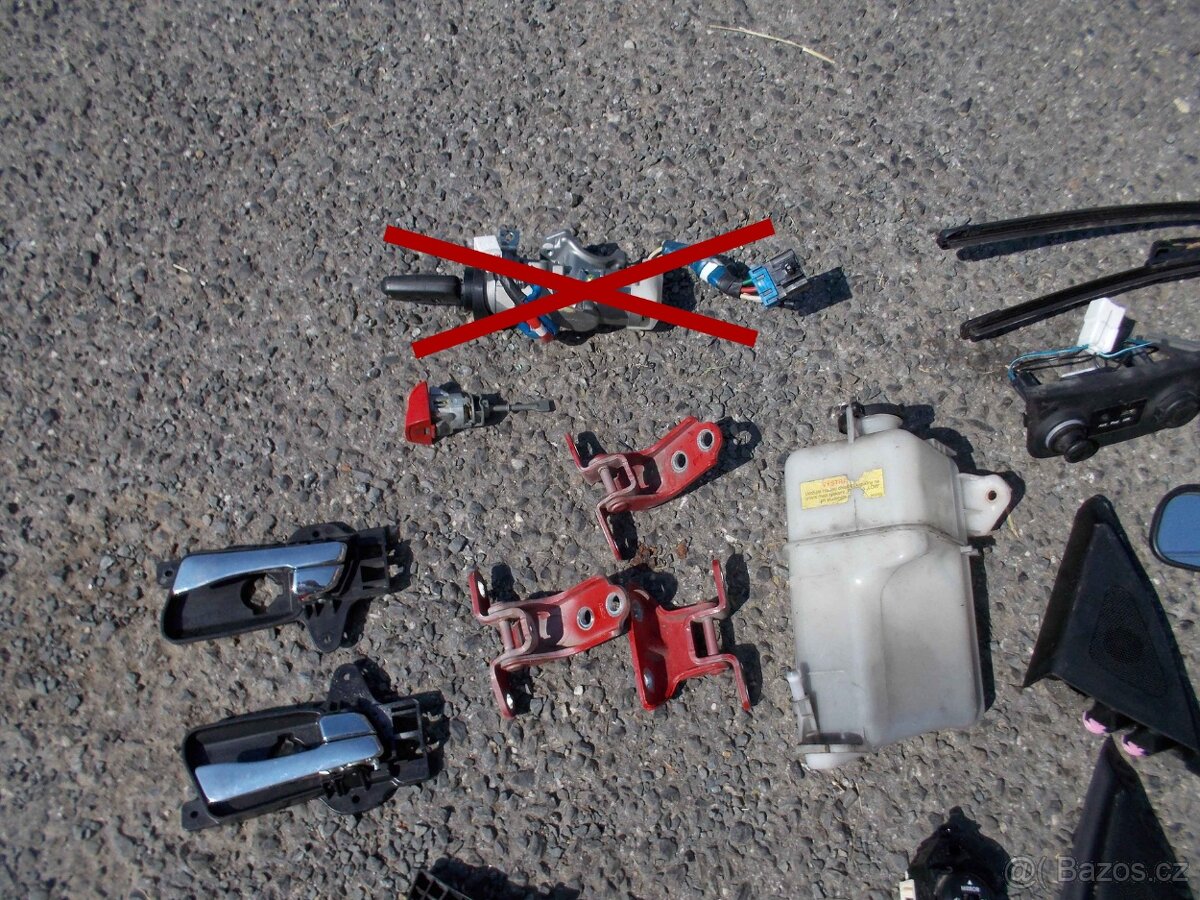 Díly interiéru Hyundai i30 - 2