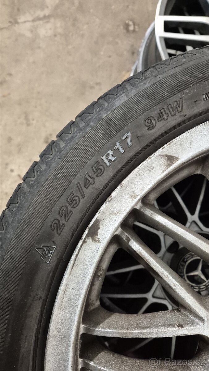 5x112 225/45 R17 - 2