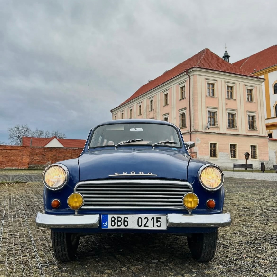Škoda 1202 - 2