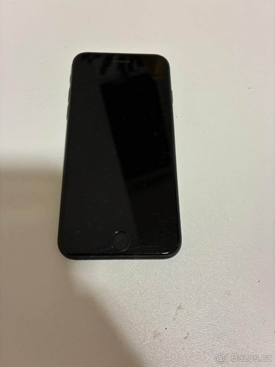 iPhone SE 2022 / SE3 128GB - 2