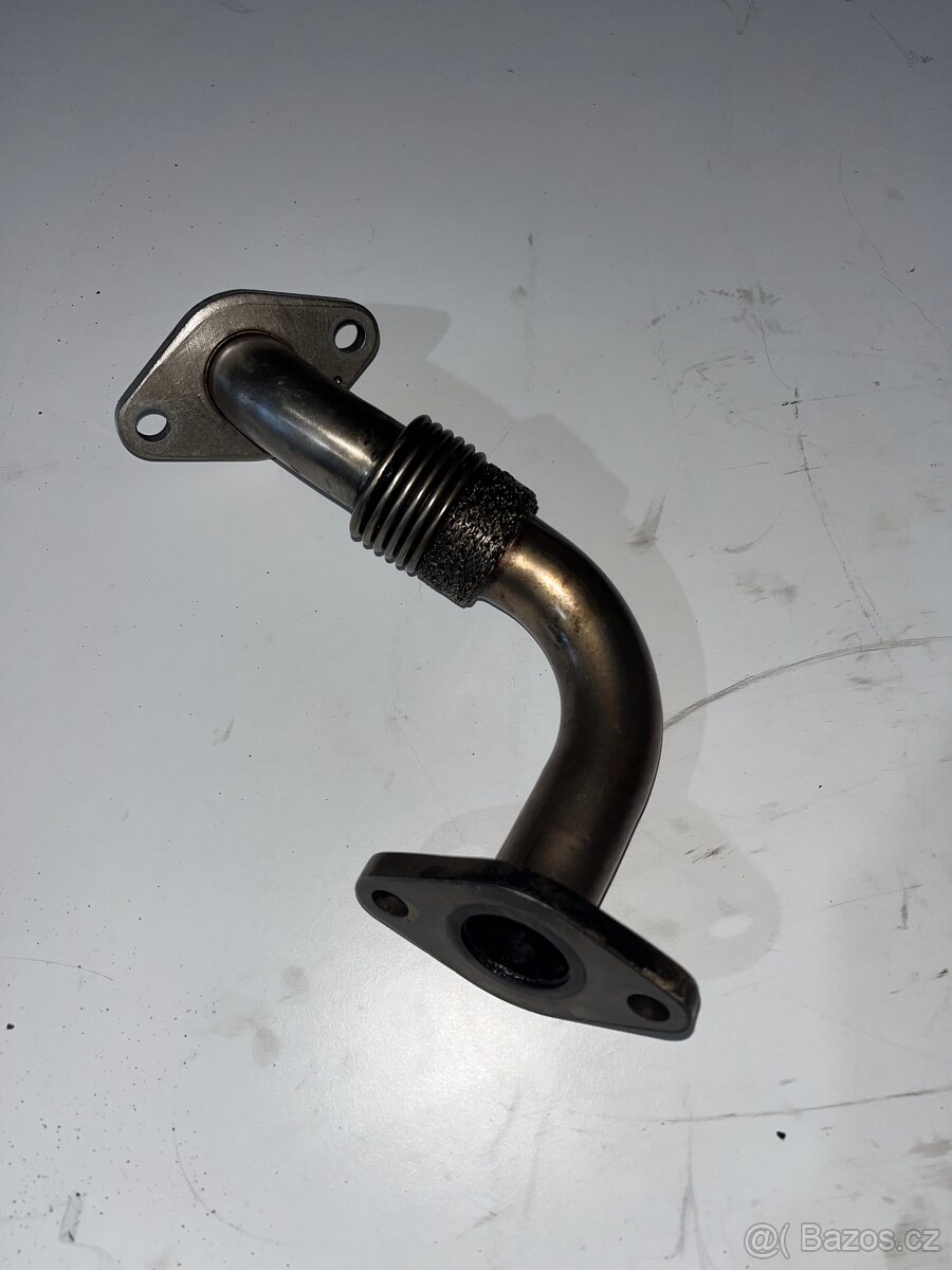 VW trubka egr - 2